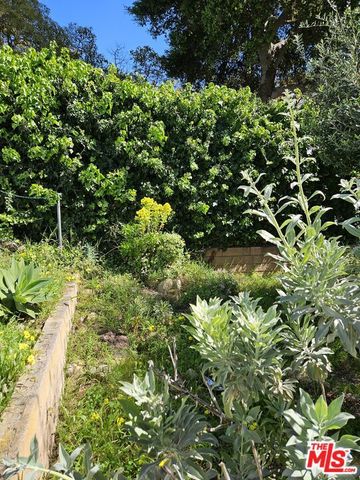 6180 Via Real 69, Carpinteria, CA 93013