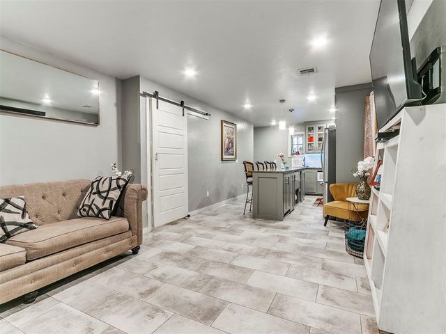 1123 NW 97th Street, Oklahoma City, OK 73114