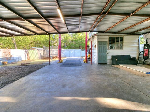 1123 NW 97th Street, Oklahoma City, OK 73114