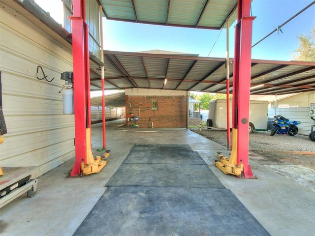 1123 NW 97th Street, Oklahoma City, OK 73114