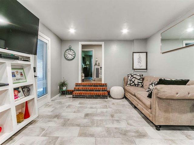1123 NW 97th Street, Oklahoma City, OK 73114