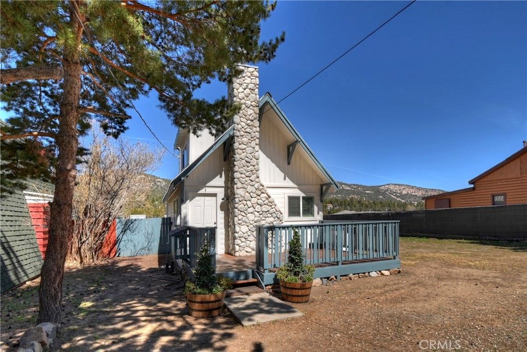 927 W Fairway, Big Bear City, CA 92314