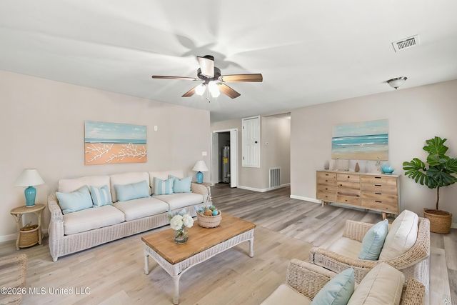 331 Hope Lane, Pass Christian, MS 39571
