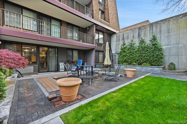 210-19 26th Avenue TL, Bayside, NY 11360