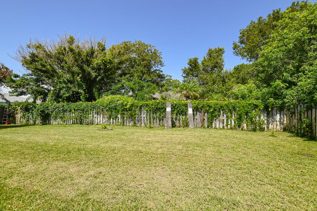 5805 Cassia Drive, Fort Pierce, FL 34982