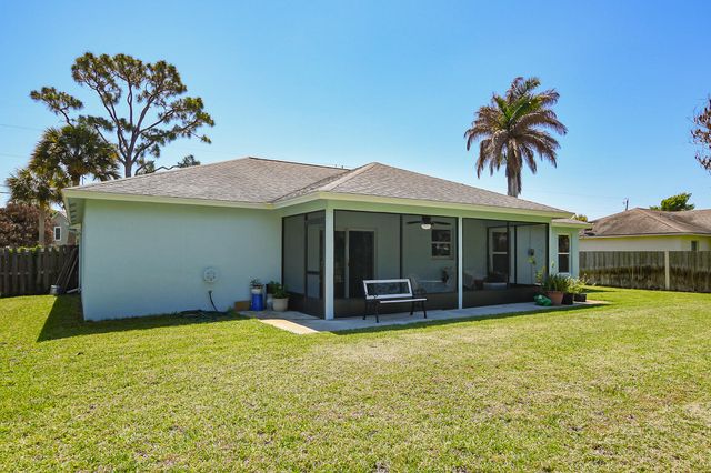 5805 Cassia Drive, Fort Pierce, FL 34982