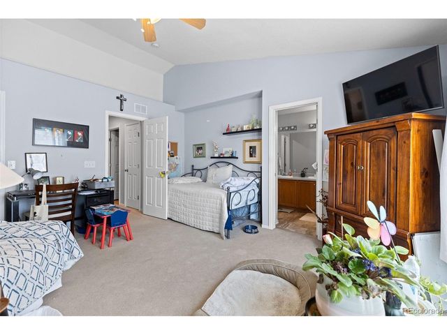 137 Foxglove Dr, Brighton, CO 80601