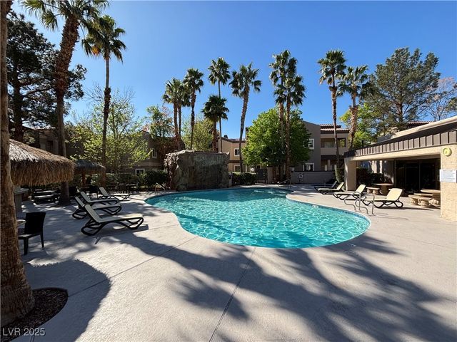 5250 South Rainbow Boulevard 2040, Las Vegas, NV 89118