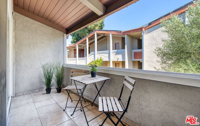 6505 Green Valley Circle 301, Culver City, CA 90230