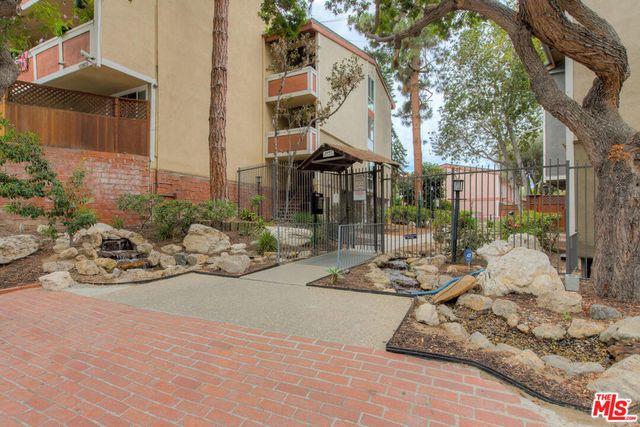 6505 Green Valley Circle 301, Culver City, CA 90230