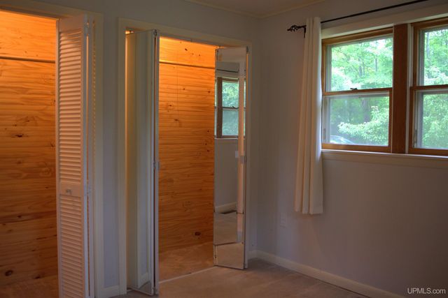 24411 Upper Point Mills Road, Hancock, MI 49930