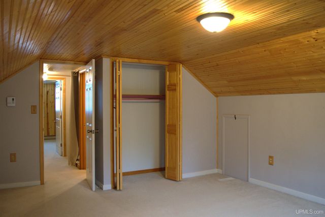 24411 Upper Point Mills Road, Hancock, MI 49930