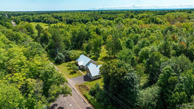 24411 Upper Point Mills Road, Hancock, MI 49930