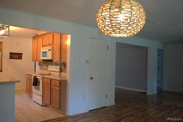 24411 Upper Point Mills Road, Hancock, MI 49930