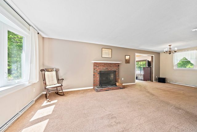 156 Third St, Stoughton, MA 02072