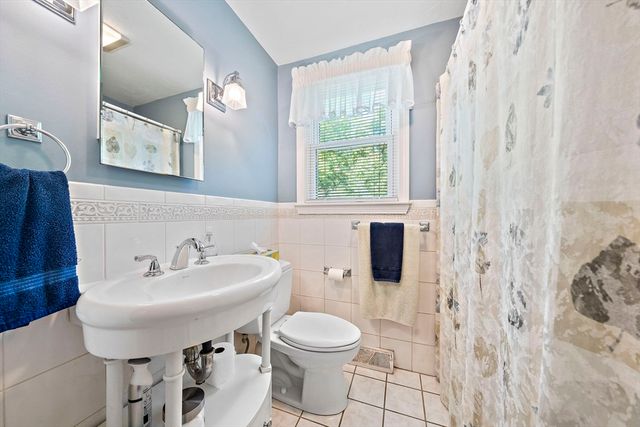 156 Third St, Stoughton, MA 02072