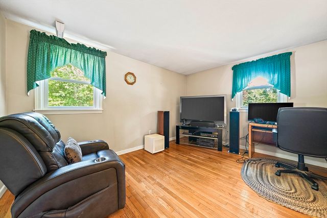 156 Third St, Stoughton, MA 02072