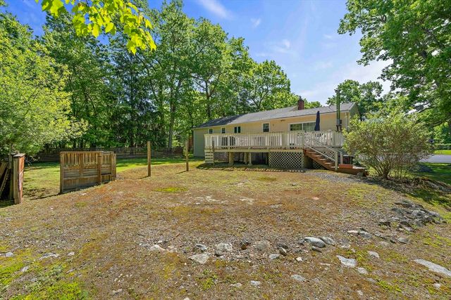 156 Third St, Stoughton, MA 02072