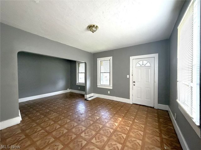 4501 Hyde Avenue, Cleveland, OH 44109
