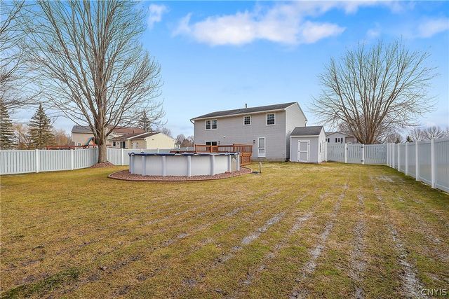 8511 Grandview Drive, Cicero, NY 13039