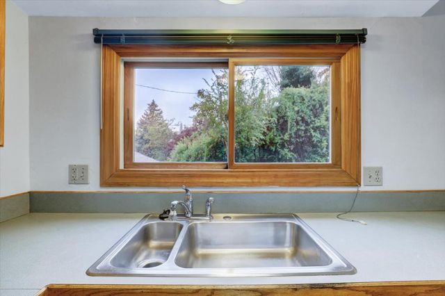 215 Nevada St, Nevada City, CA 95959