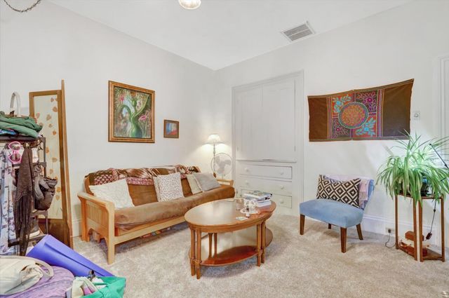 215 Nevada St, Nevada City, CA 95959
