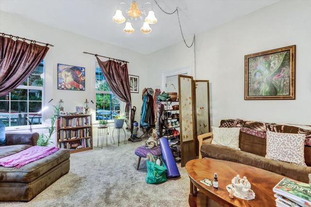 215 Nevada St, Nevada City, CA 95959