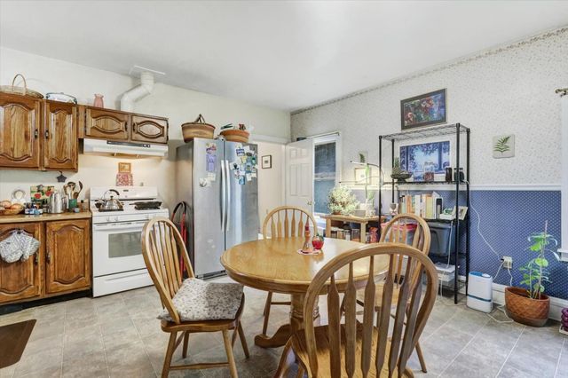 215 Nevada St, Nevada City, CA 95959