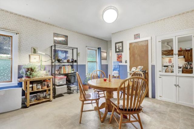215 Nevada St, Nevada City, CA 95959