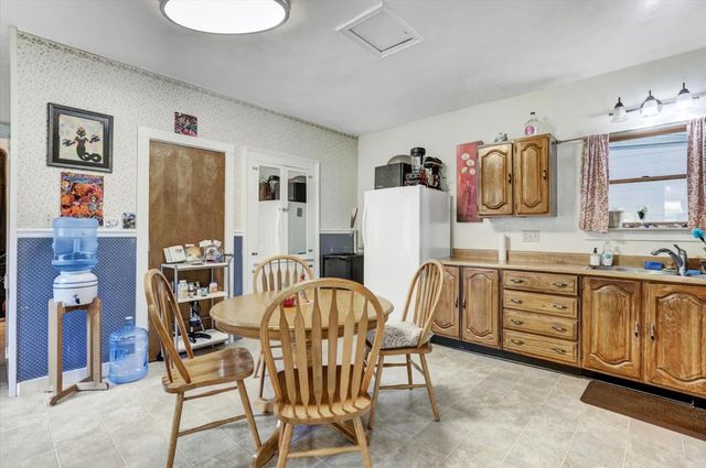 215 Nevada St, Nevada City, CA 95959