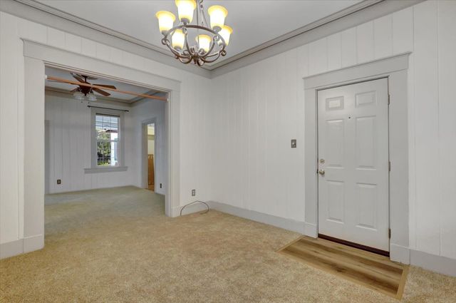 215 Nevada St, Nevada City, CA 95959