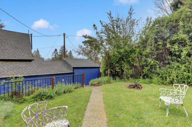 215 Nevada St, Nevada City, CA 95959
