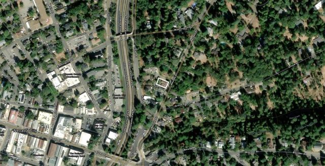 215 Nevada St, Nevada City, CA 95959