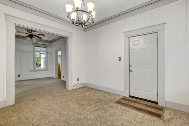 215 Nevada St, Nevada City, CA 95959