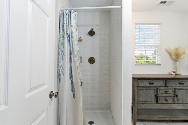 4712 Strawberry Plains Pike, Knoxville, TN 37914