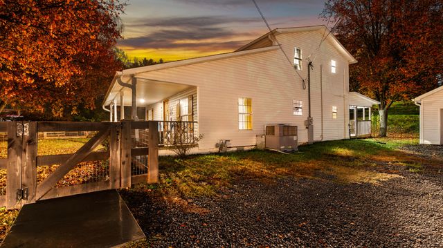 4712 Strawberry Plains Pike, Knoxville, TN 37914