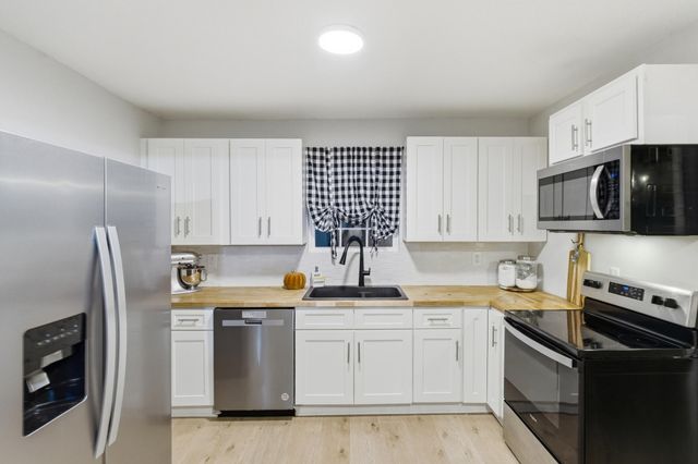 4712 Strawberry Plains Pike, Knoxville, TN 37914