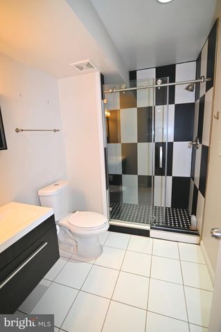5129 D ST SE, Washington, DC 20019