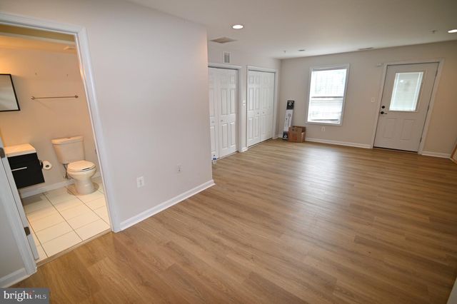 5129 D ST SE, Washington, DC 20019