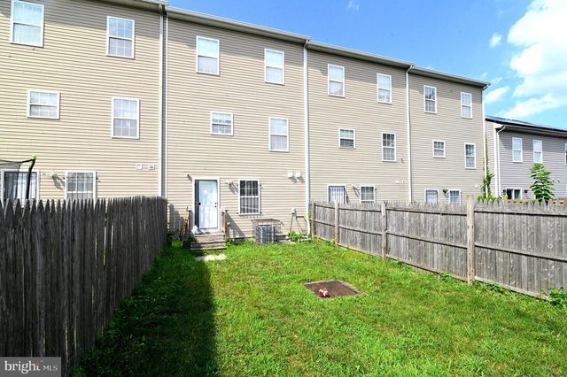 5129 D ST SE, Washington, DC 20019