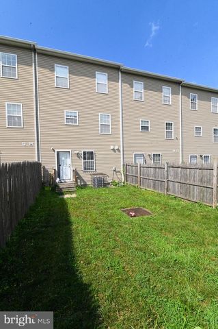 5129 D ST SE, Washington, DC 20019