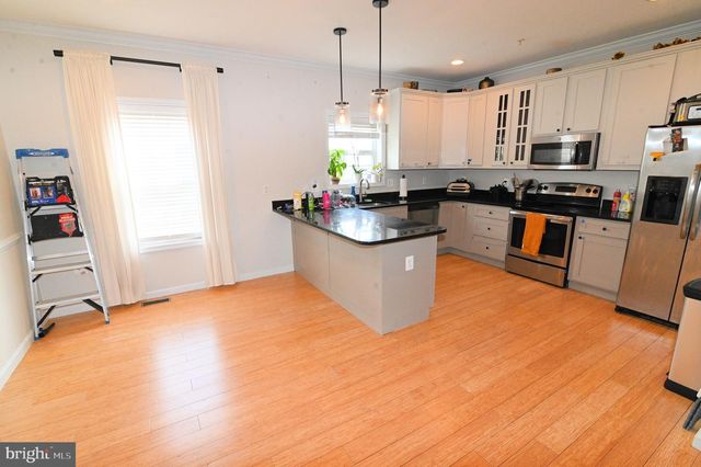 5129 D ST SE, Washington, DC 20019