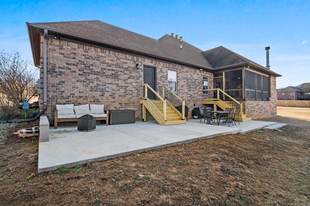 1481 Greystone Boulevard, Cabot, AR 72023