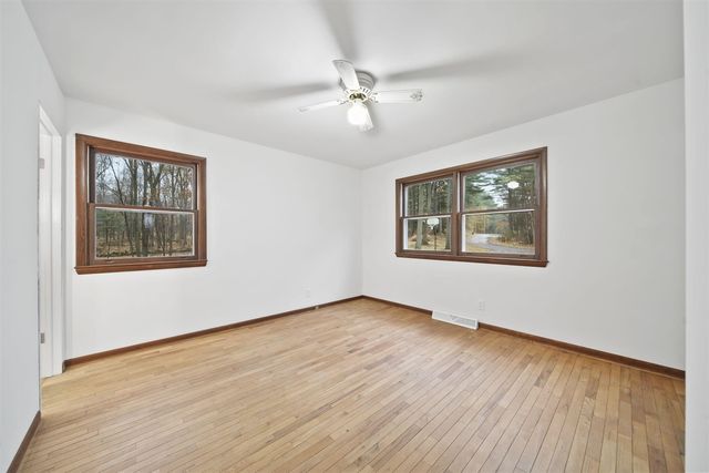 385 Wood Hills Drive, Concord, MI 49237