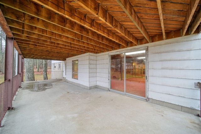 385 Wood Hills Drive, Concord, MI 49237