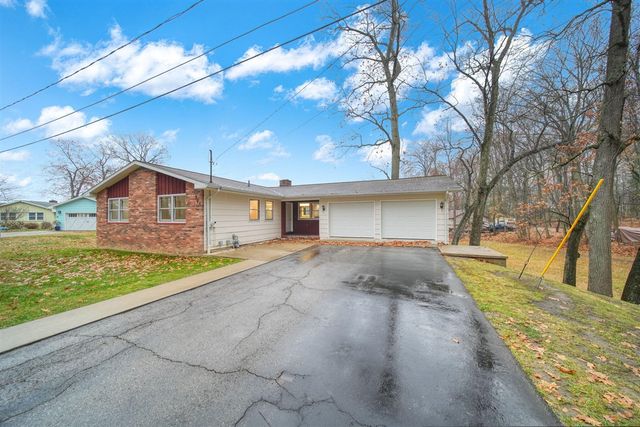 385 Wood Hills Drive, Concord, MI 49237