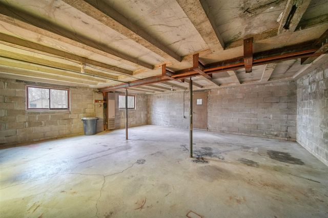 385 Wood Hills Drive, Concord, MI 49237