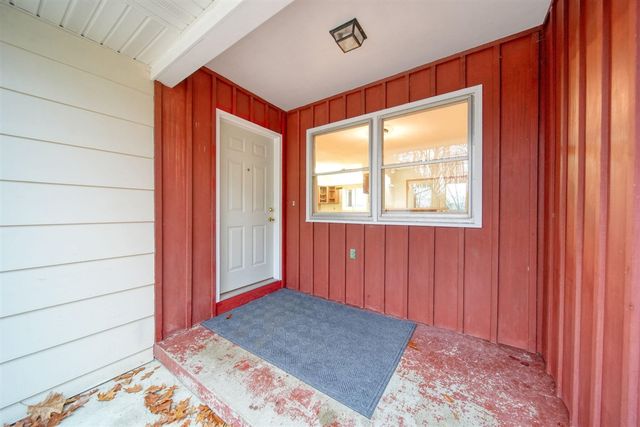 385 Wood Hills Drive, Concord, MI 49237