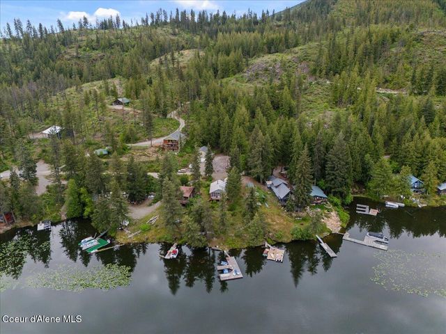 7653 W Channel Lane, Rathdrum, ID 83858