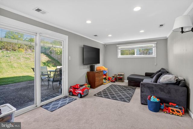 64 RED ROWAN LN, Plymouth Meeting, PA 19462